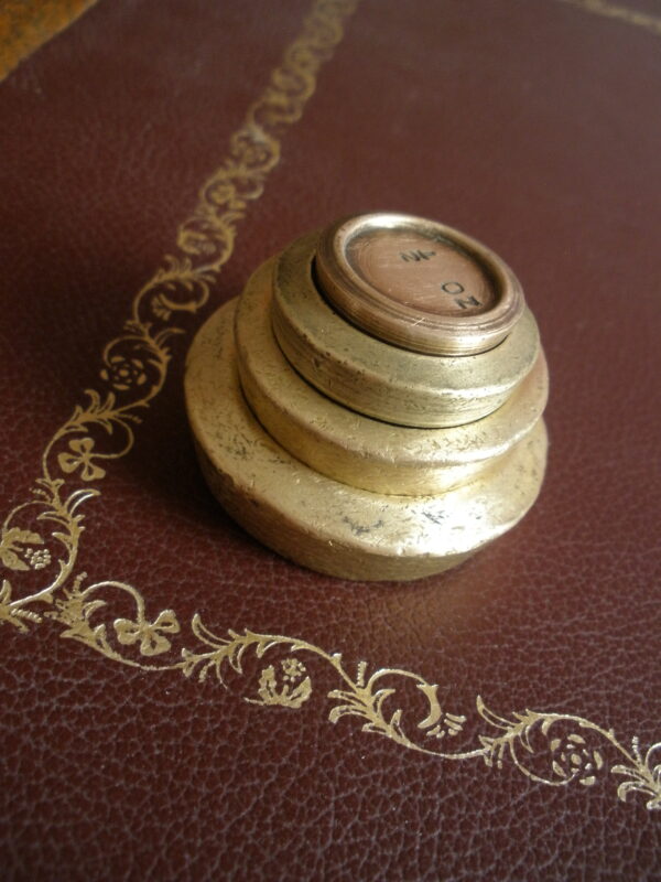 Vintage NESTED STACK of FOUR BRASS PANCAKE SCALE WEIGHTS - Image 8