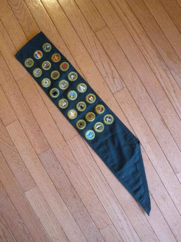 Vintage 1950s BOY SCOUTS OF AMERICA MERIT BADGE SASH - 24 BADGES