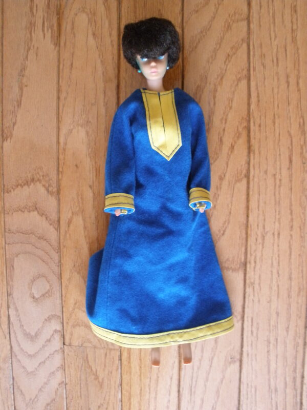 Vintage BARBIE FASHION OUTFIT COLLECTION - Lot 2 - 14 Outfits - Image 9