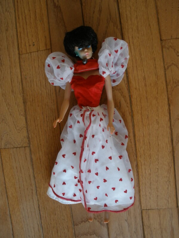 Vintage BARBIE FASHION OUTFIT COLLECTION - Valentine Lot - Mattel