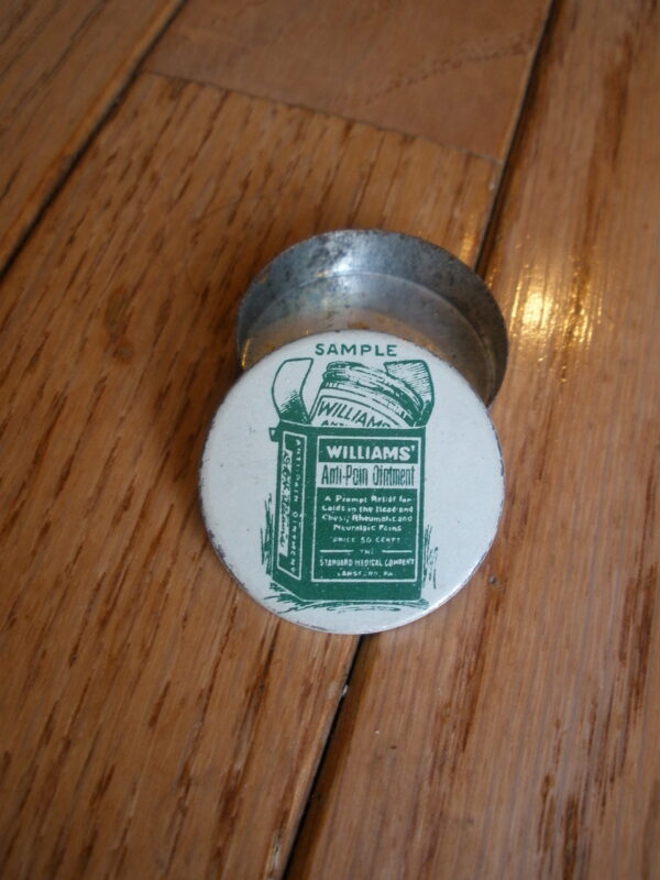 1930s WILLIAMS ANTI-PAIN OINTMENT TIN - Standard Medical Co.