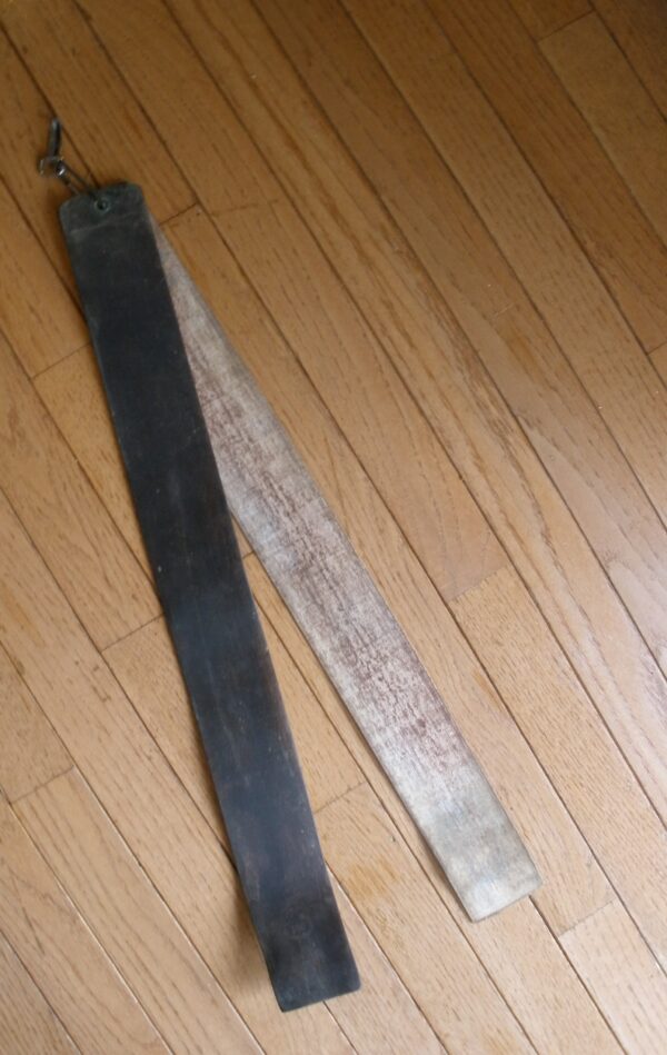 Vintage LEATHER & LINEN RAZOR STROP - Image 4