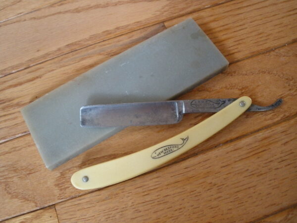 Vintage THIN RAZOR HONE - Smooth Grain