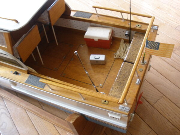 Vintage REMOTE CONTROL WOODEN YACHT - FUTABA DIGITAL Remote Controller - Image 11