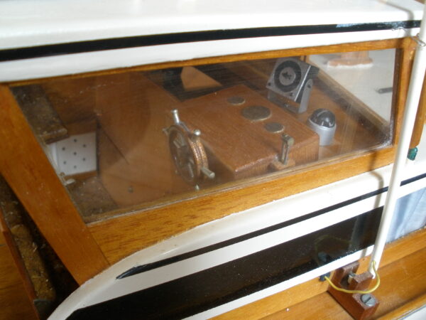 Vintage REMOTE CONTROL WOODEN YACHT - FUTABA DIGITAL Remote Controller - Image 22