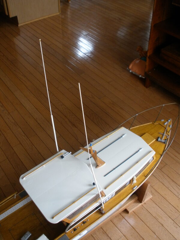 Vintage REMOTE CONTROL WOODEN YACHT - FUTABA DIGITAL Remote Controller - Image 26