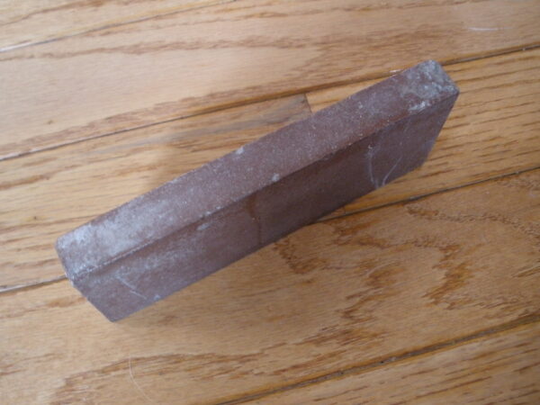 Vintage CHOCOLATE BROWN RAZOR HONE or WHETSTONE - Image 3