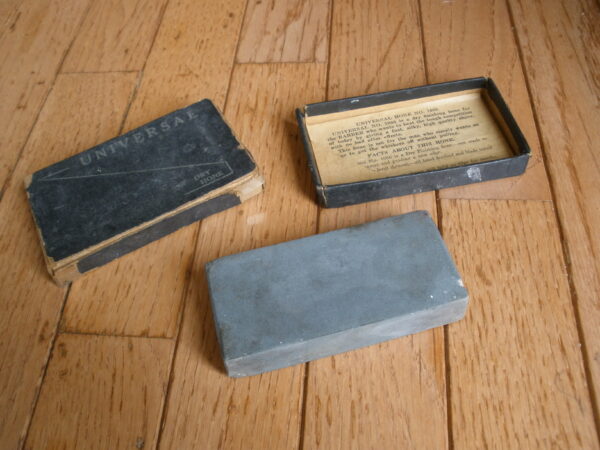 Vintage RAZOR HONE - WHETSTONE - Sharpening - Universal Dry Hone Box - Image 7
