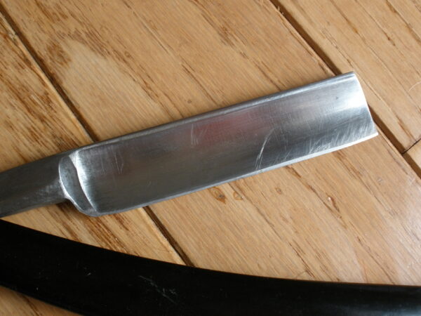 1800s GEORGE WOSTENHOLM & SON - CELEBRATED I.XL. RAZOR & CASE - Image 4