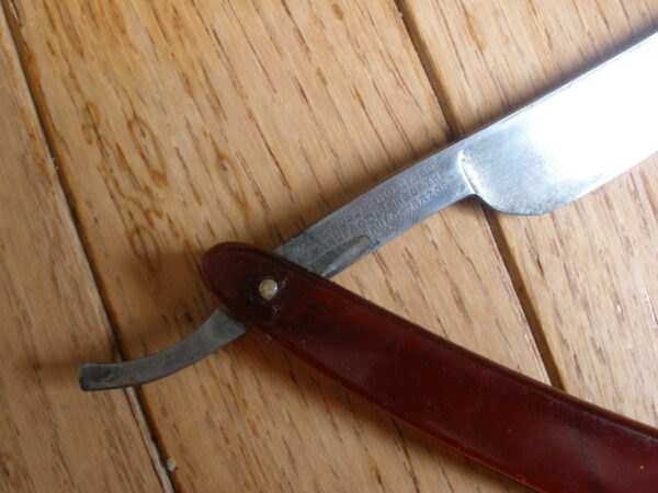 1800s GEORGE WOSTENHOLM & SON - TRUE PIPE STRAIGHT EDGE RAZOR & CASE - Image 3