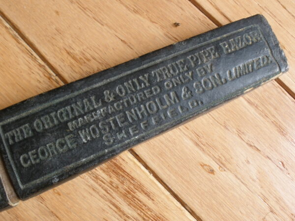 1800s GEORGE WOSTENHOLM & SON - TRUE PIPE STRAIGHT EDGE RAZOR & CASE - Image 9