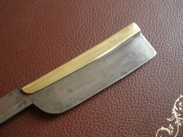 Civil War Era GEORGE WOSTENHOLM & SONS CELEBRATED STRAIGHT EDGE RAZOR - Image 4