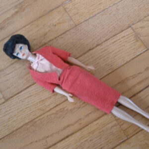 RARE 1961 BRUNETTE BARBIE BUBBLE CUT DOLL Model #850 - Original Outfit