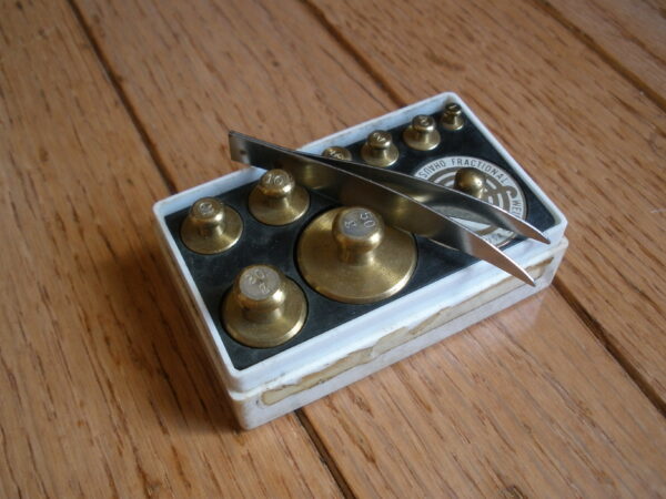 Complete Set - OHAUS CALIBRAITION BRASS FRACTIONAL WEIGHT SCALE - 17 Pieces - Image 4