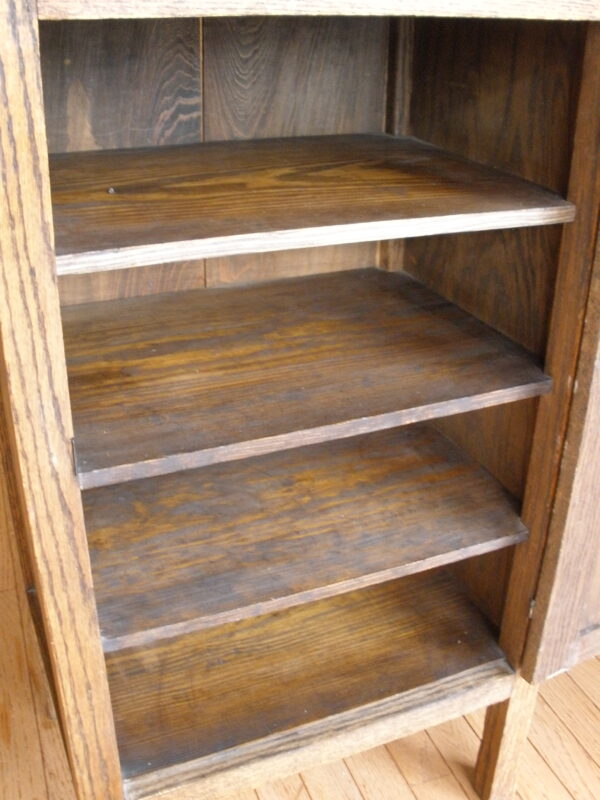 Mid-Century ANTIQUE OAK FOUR SHELF CUPBOARD - Lockable Door - Image 3