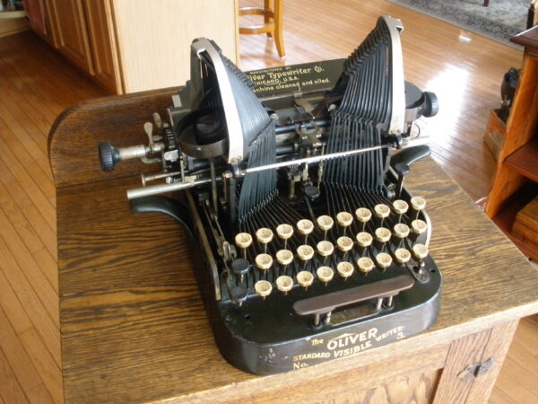 Working Early 1900s OLIVER STANDARD BAT WING VISIBLE TYPEWRITER No 3 - Image 12