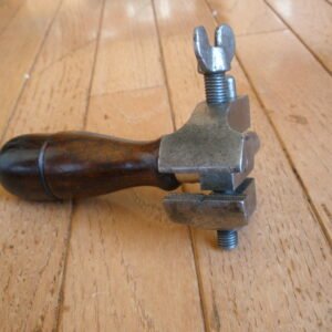 VINTAGE HAND HELD MACHINISTS VICE - Millers Falls Company, MA
