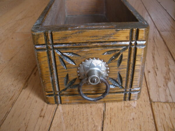 Early 1900s WOOD SINGER SEWING DRAWER