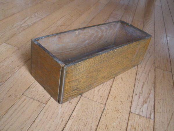 Early 1900s WOOD SINGER SEWING DRAWER - Image 4