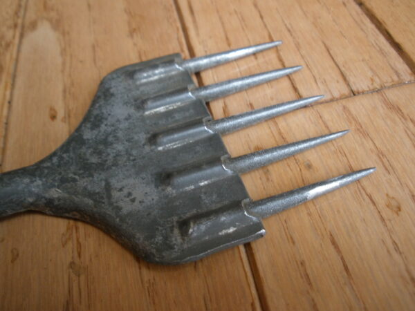1920s ICE BLOCK PICKING TOOL - Wood Handle - Image 3