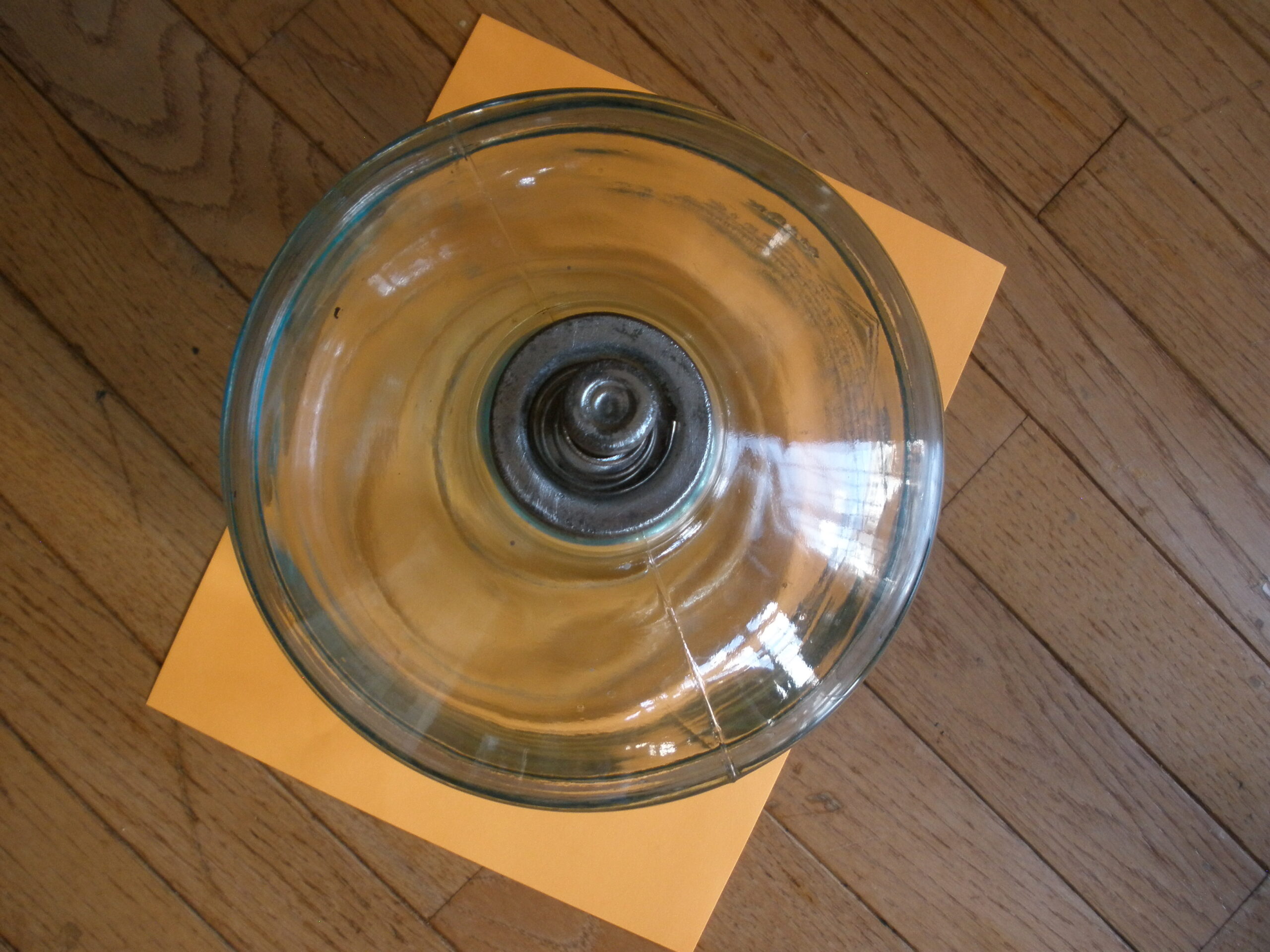 1920s STOVE KEROSENE GLASS DRIP JUG - Cleveland Metal Products Co. - Image 4