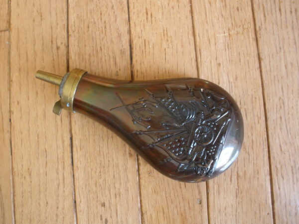 Replica CIVIL WAR BRASS & COPPER POWDER FLASK - Image 3