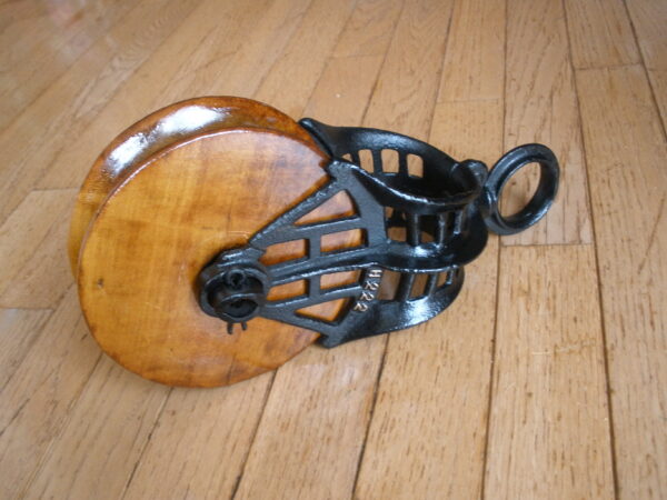 Antique BARN HAY PULLEY - FE Myers & Brothers - Cast Iron & Wood - Image 8