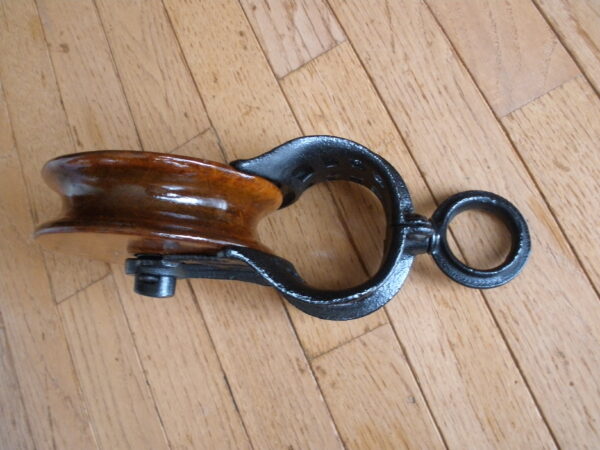 Antique BARN HAY PULLEY - FE Myers & Brothers - Cast Iron & Wood - Image 9