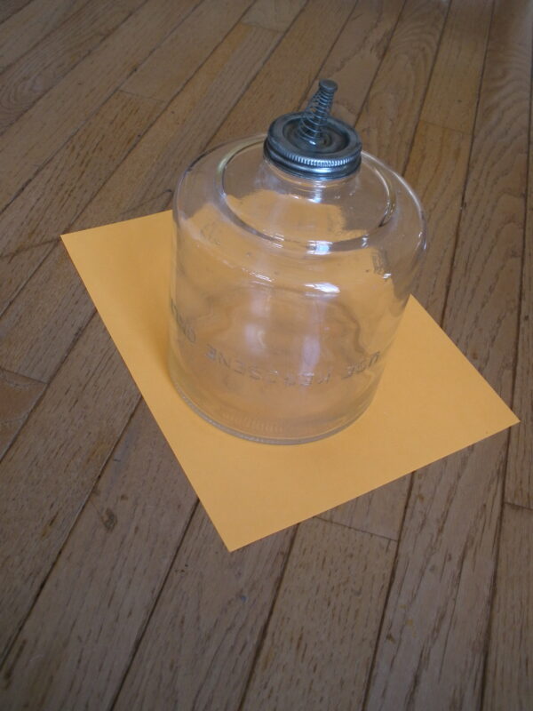 Vintage STOVE KEROSENE CLEAR GLASS DRIP JUG - Image 11