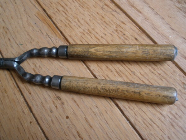 1920s BEAUTY SHOP STYLISH HAIR CURLING IRON - Image 5