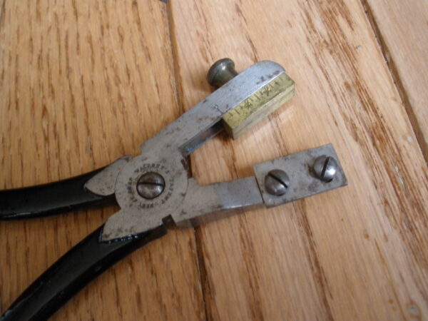 1800s WALCOTT BUTTON-HOLE CUTTER - Walcott Brothers Co - Boston, MA - Image 2
