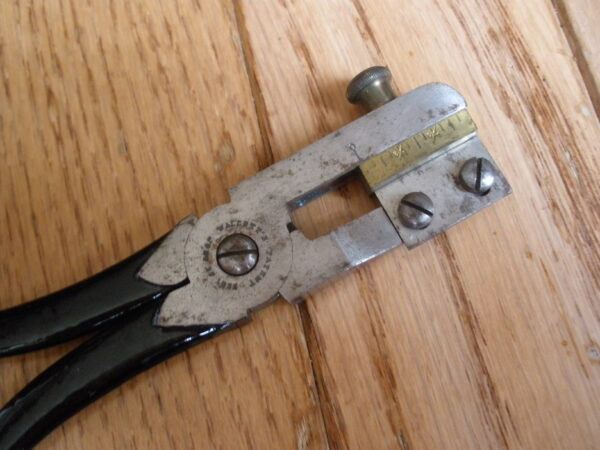 1800s WALCOTT BUTTON-HOLE CUTTER - Walcott Brothers Co - Boston, MA - Image 4