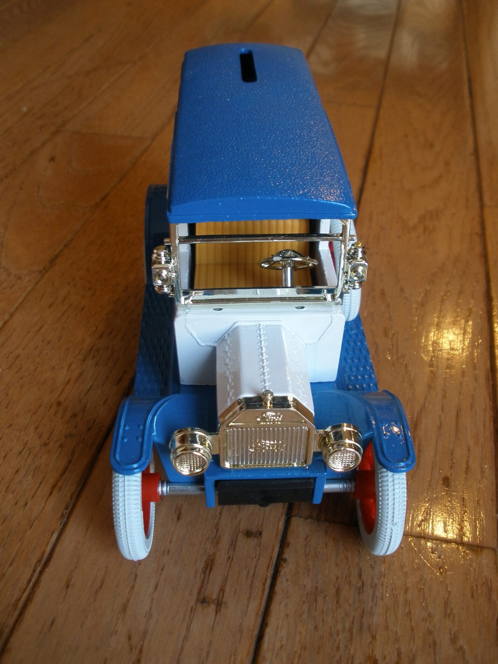 AMOCO 100th Anniversary 1917 Model T Truck Bank - ERTL Die Cast Model - Image 3