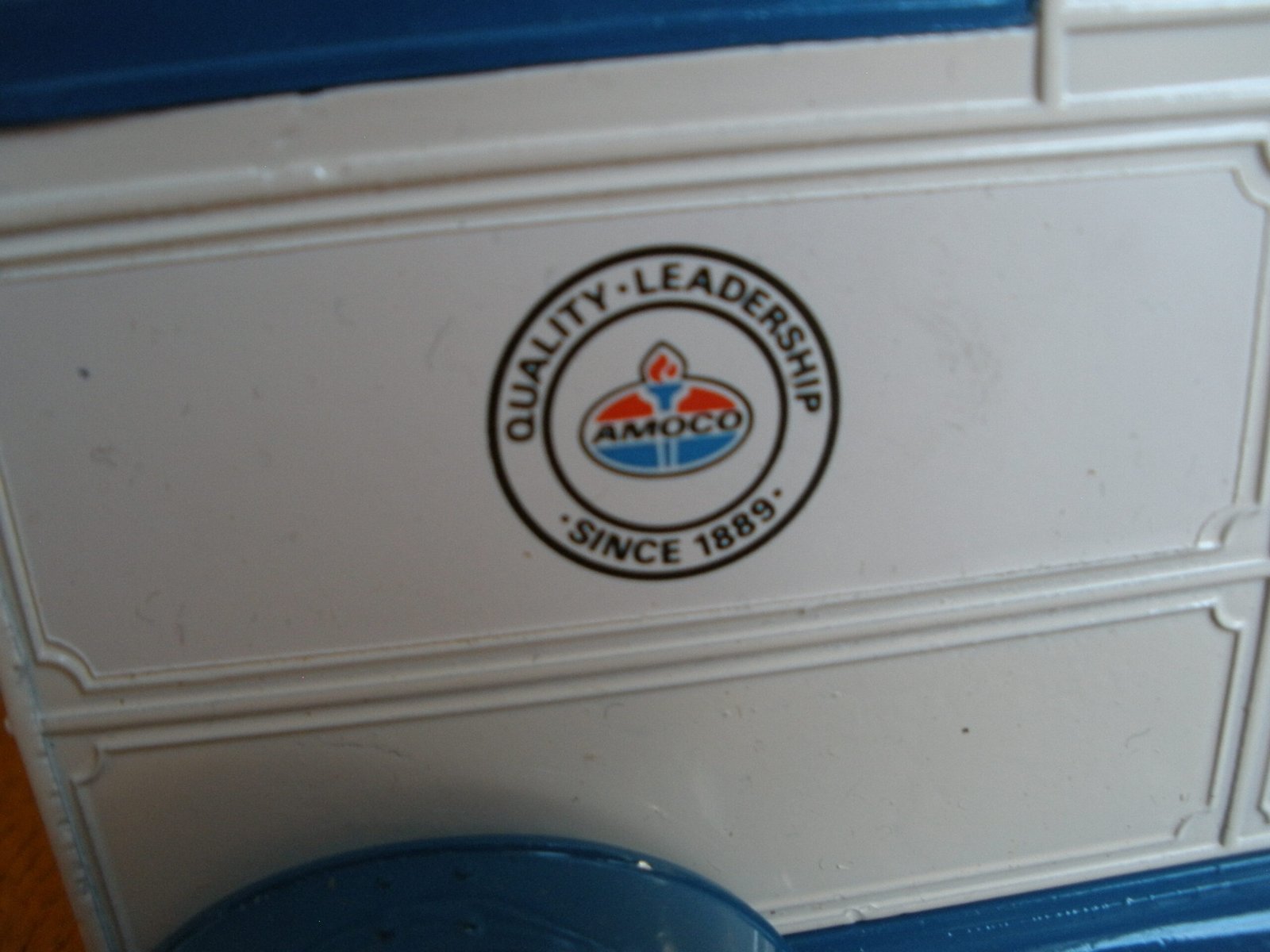 AMOCO 100th Anniversary 1917 Model T Truck Bank - ERTL Die Cast Model - Image 5