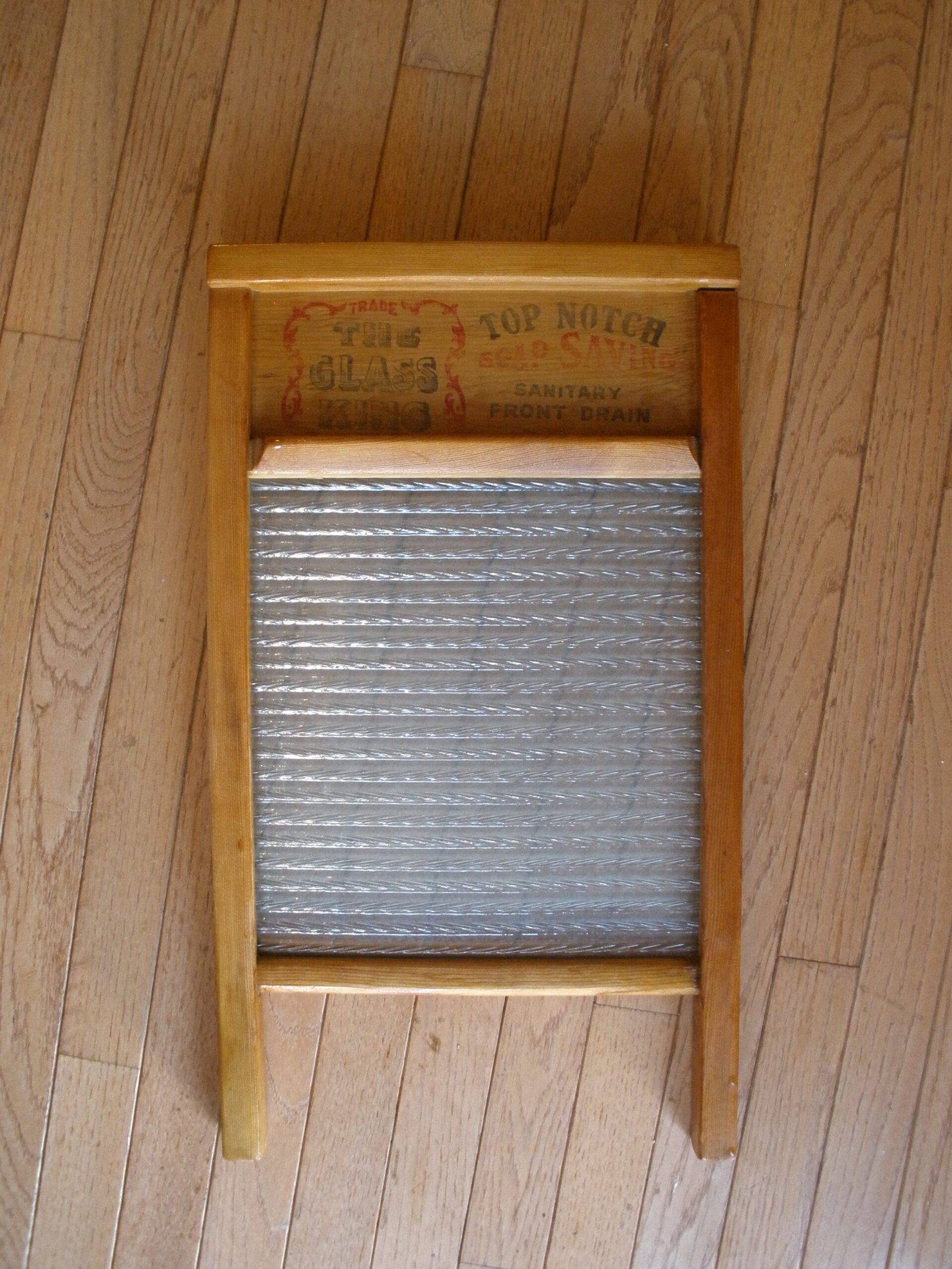 Antique "THE GLASS KING" WASHBOARD No. 860 - National Washboard Company