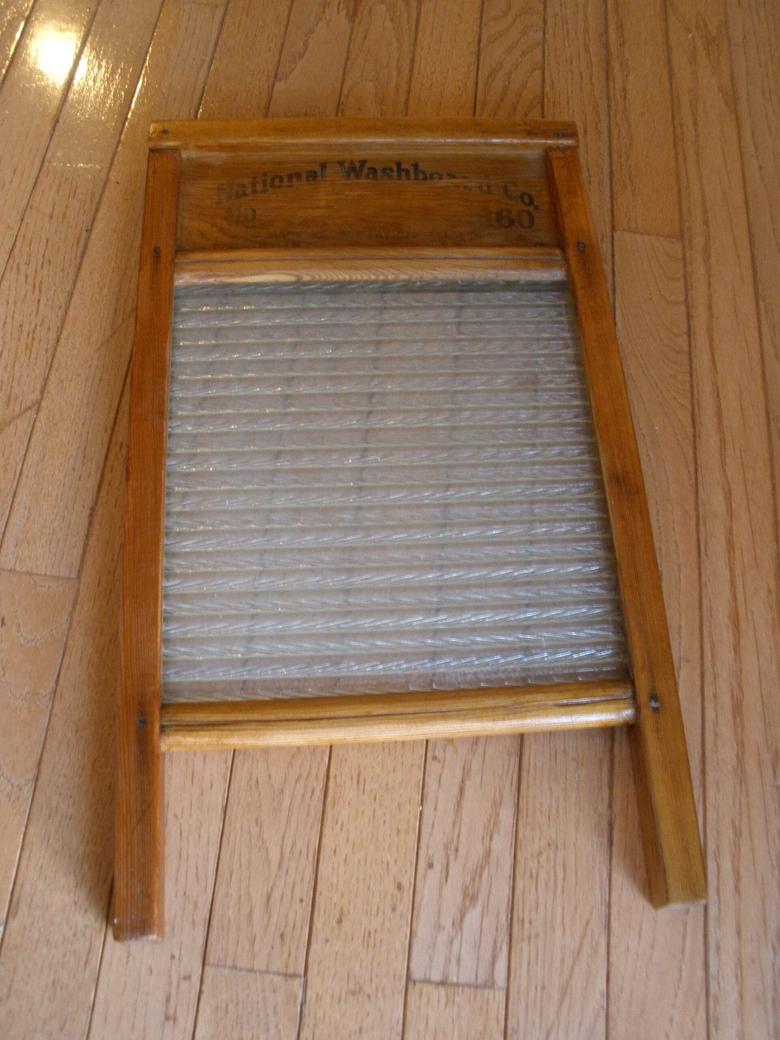 Antique "THE GLASS KING" WASHBOARD No. 860 - National Washboard Company - Image 7
