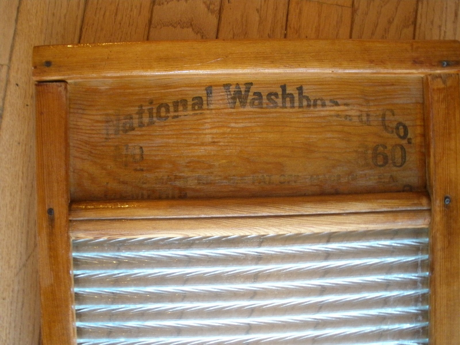 Antique "THE GLASS KING" WASHBOARD No. 860 - National Washboard Company - Image 8