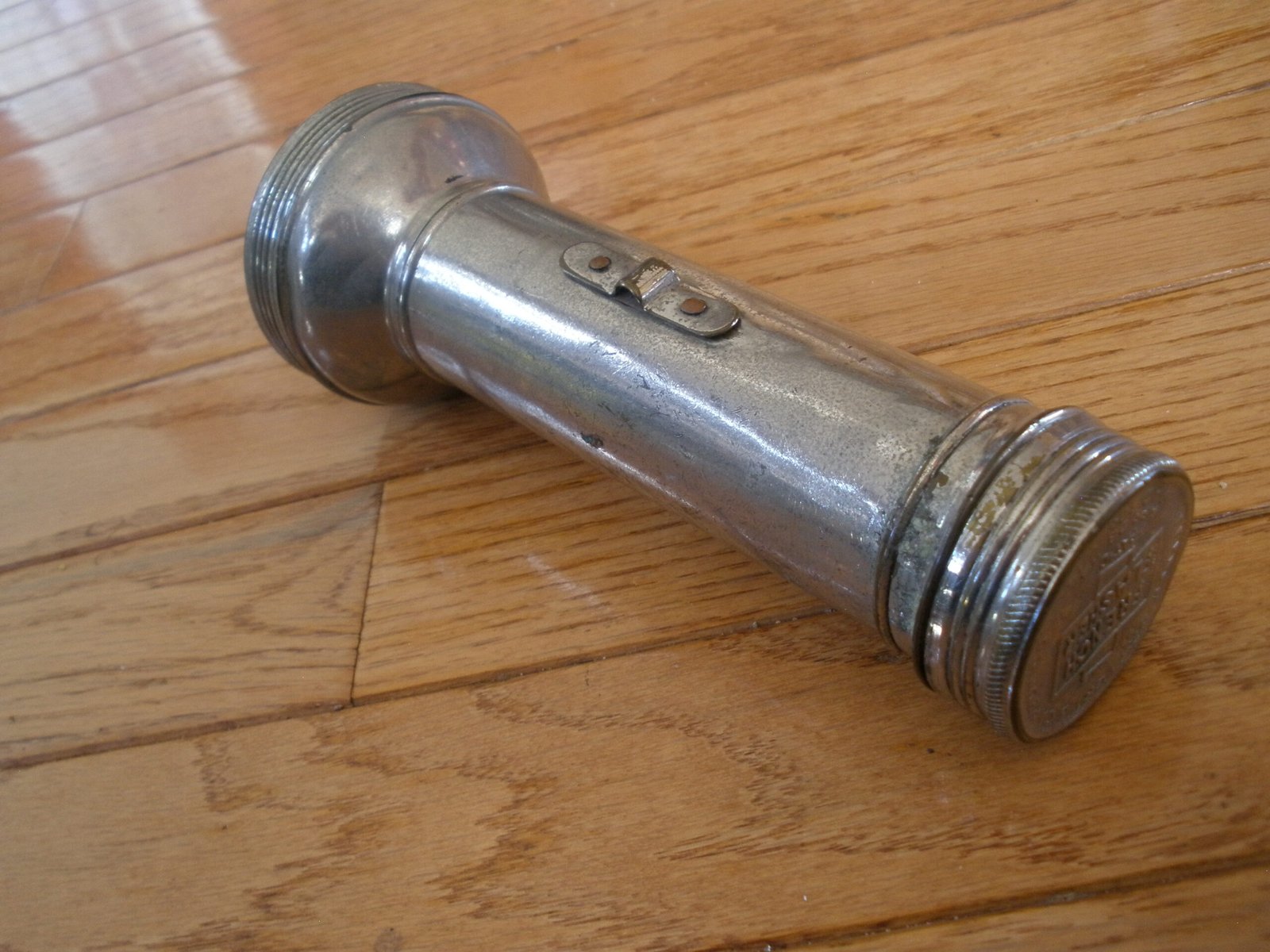 Early 1900s FRENCH FLASHER FLASHLIGHT - French Battery & Carbon Co. - Image 5