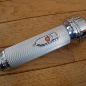 VINTAGE HIPCO CHROME FLASHLIGHT