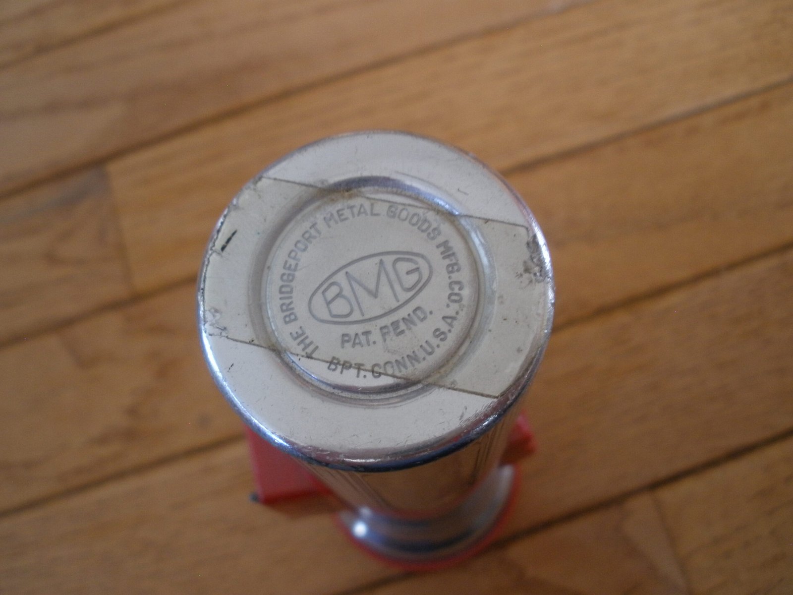 1970s MAGNETIC ALUMINUM FLASHLIGHT - Image 3