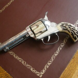 1960 FANNER SHOOTIN' SHELL DIECAST CAP GUN - Mattel