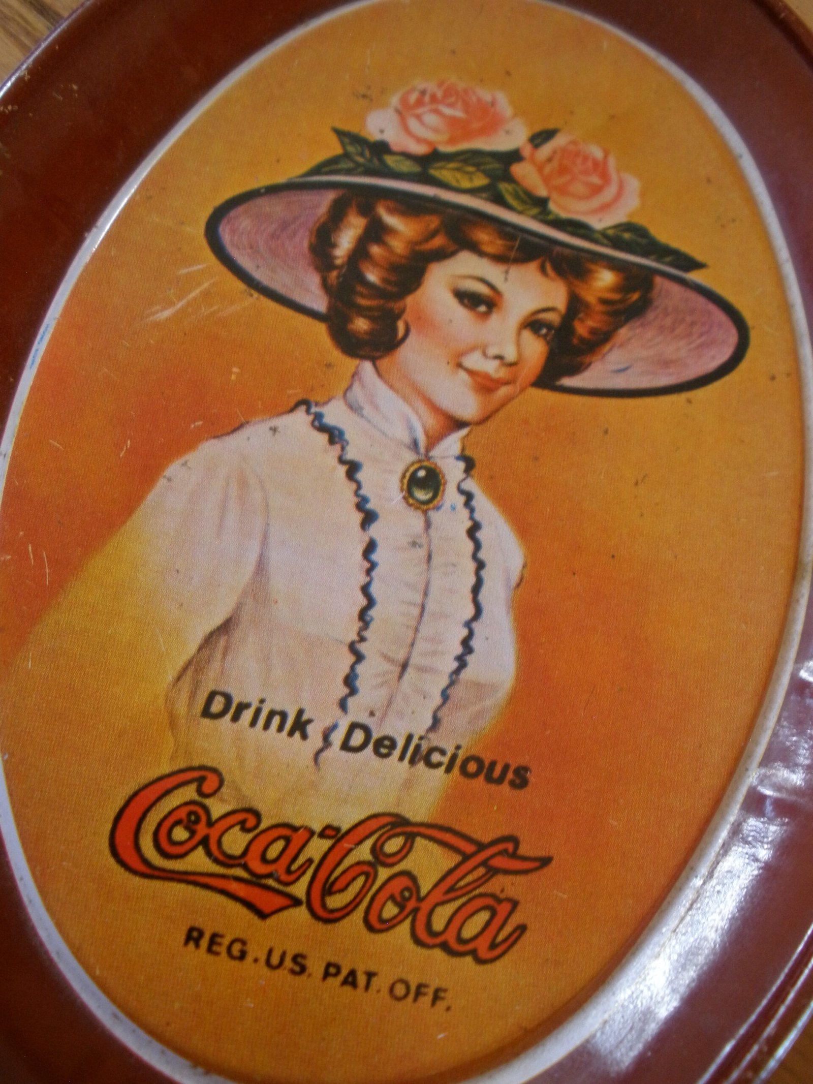 Pair of 1970s COCA COLA GIBSON GIRL TIP TRAYS - Image 3