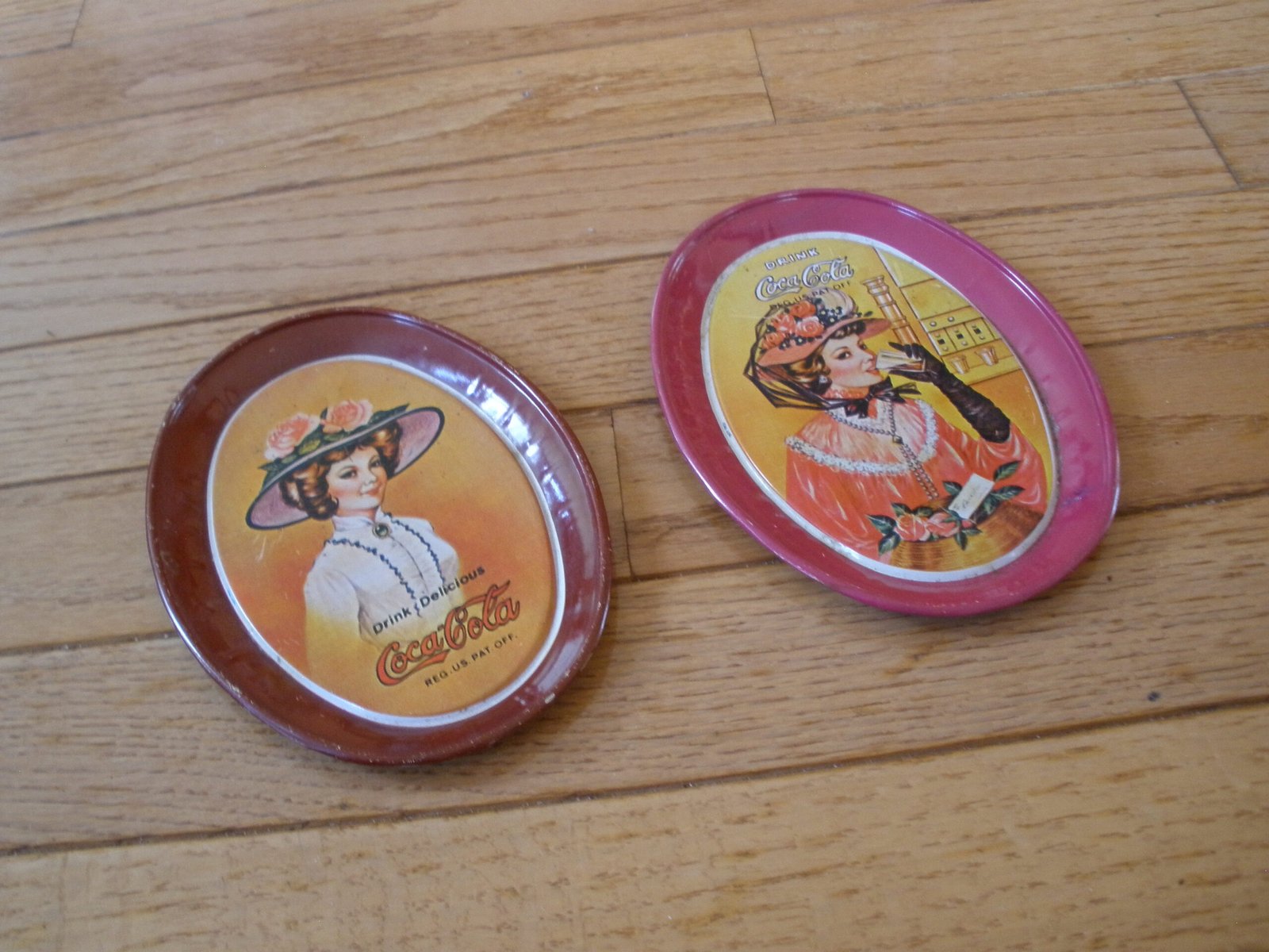 Pair of 1970s COCA COLA GIBSON GIRL TIP TRAYS